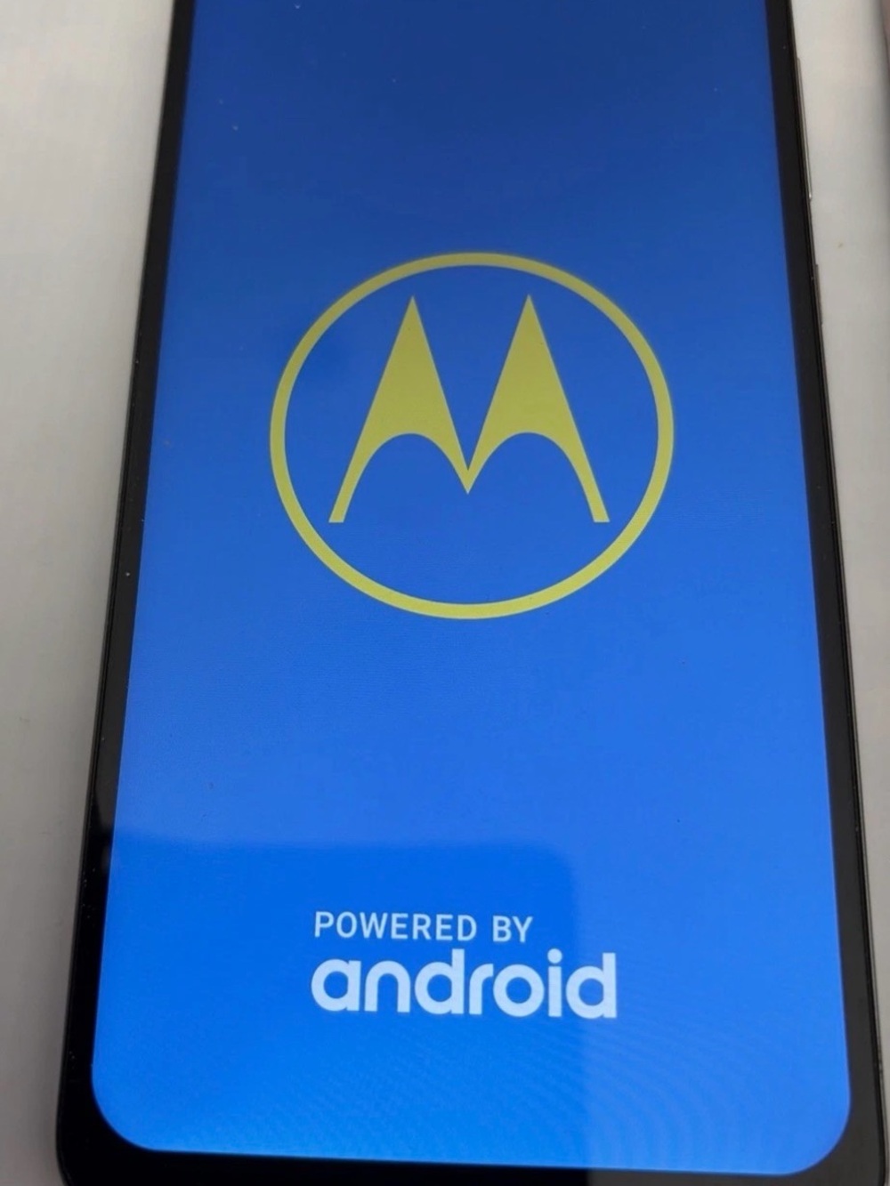 Motorola Moto G7 64GB Unlocked Smartphone Bundle